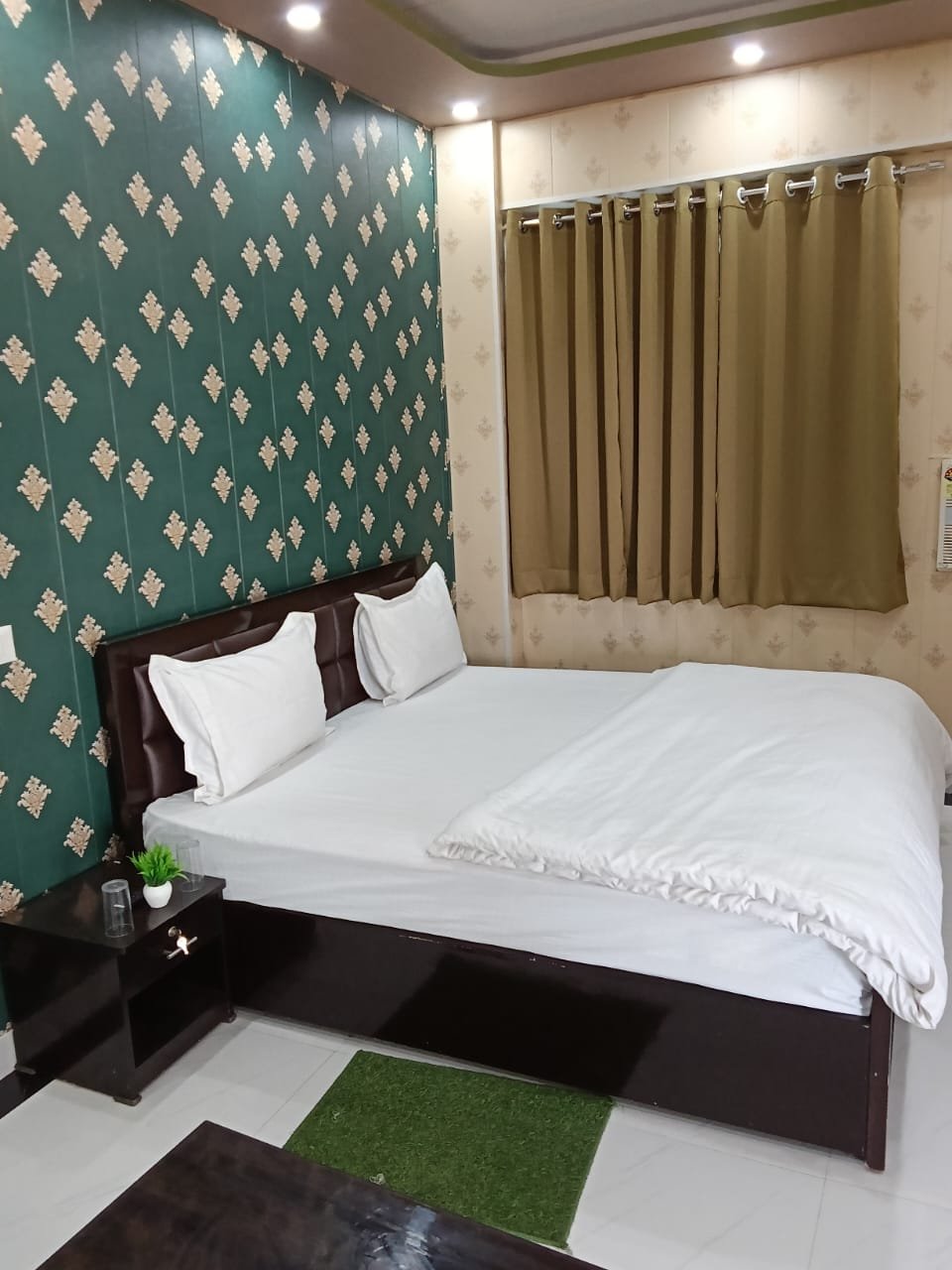 WhatsApp Image 2025-06-04 at 4.32.11 PM (2)